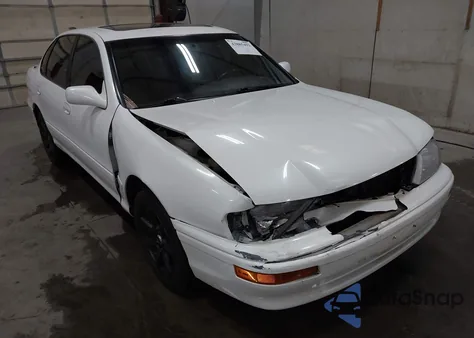 1996 Toyota Avalon Xl/Xls z USA, uszkodzony, nr VIN 4T1BF12B2TU100153